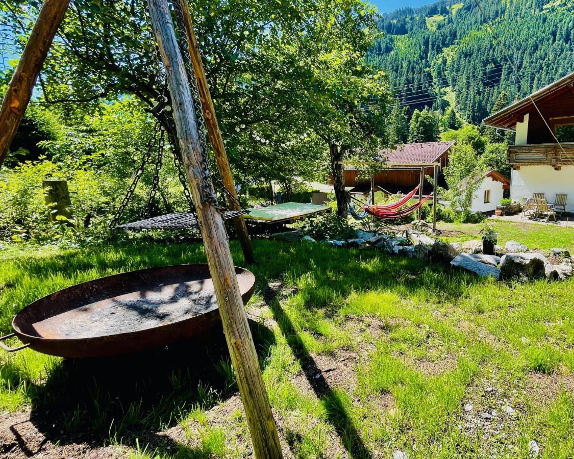 Auberge de jeunesse Backyard Mountain à Mayrhofen Extérieur photo